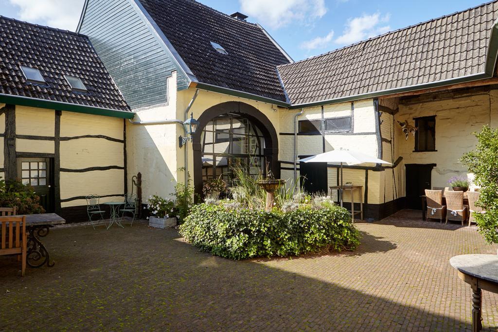 Boutique Hotel Bonjour Gronsveld Екстер'єр фото