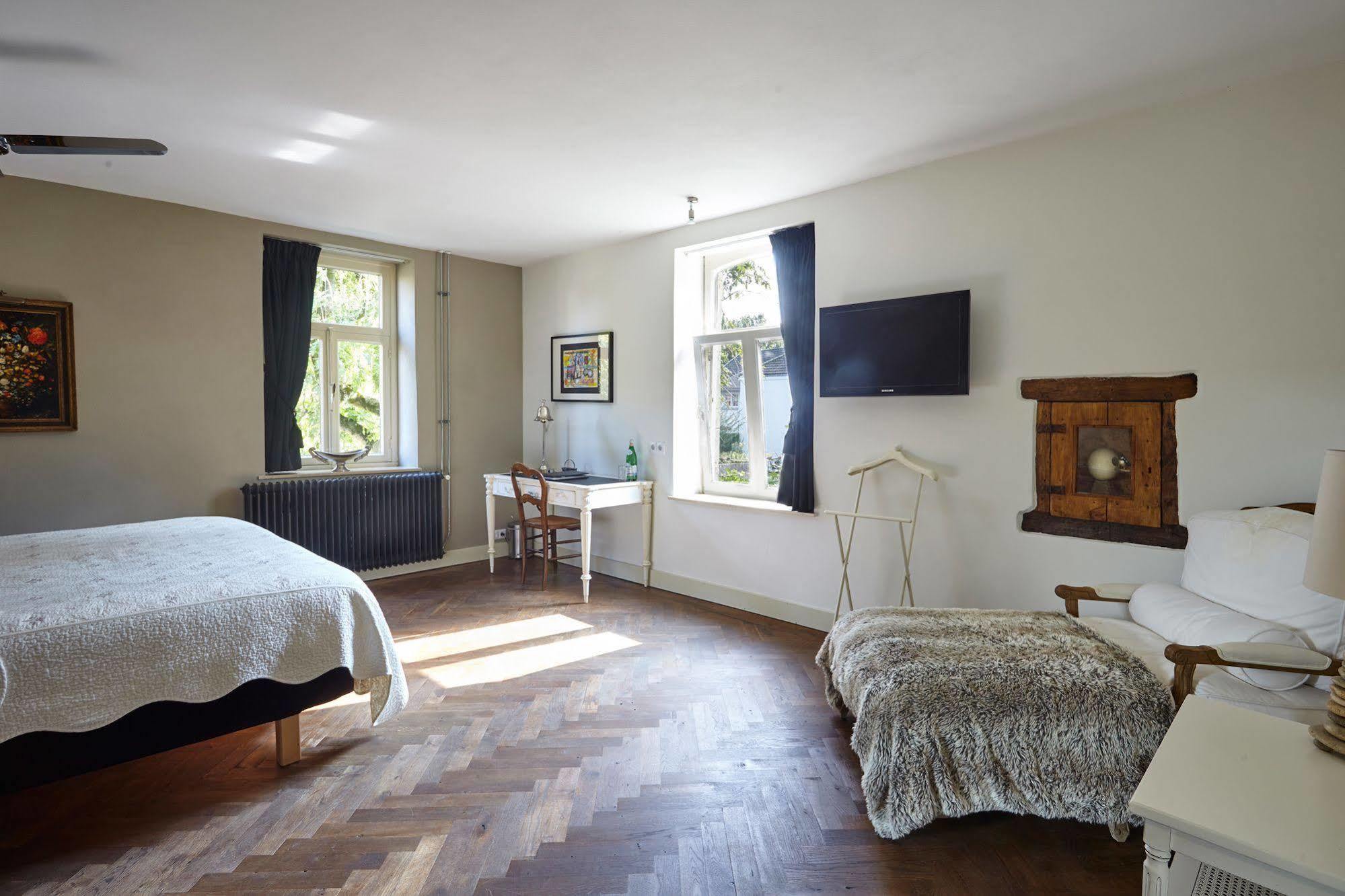 Boutique Hotel Bonjour Gronsveld Екстер'єр фото