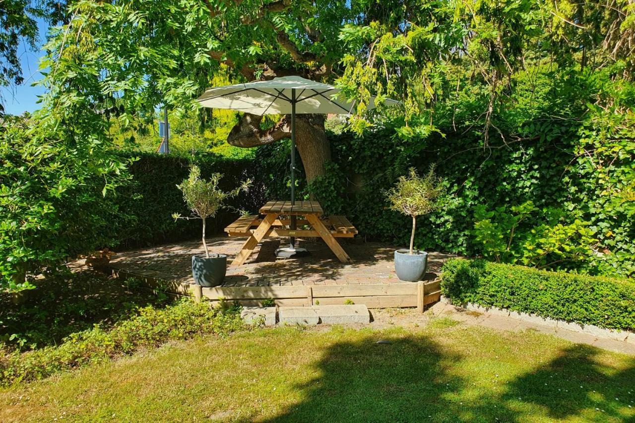 Boutique Hotel Bonjour Gronsveld Екстер'єр фото