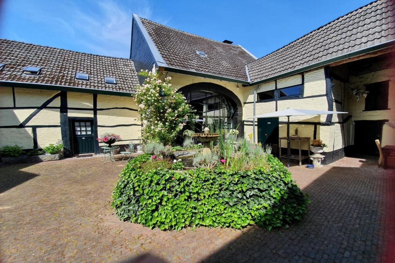Boutique Hotel Bonjour Gronsveld Екстер'єр фото
